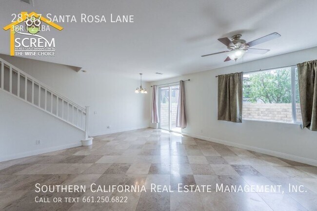 Building Photo - Three Bedroom Townhome in Saugus