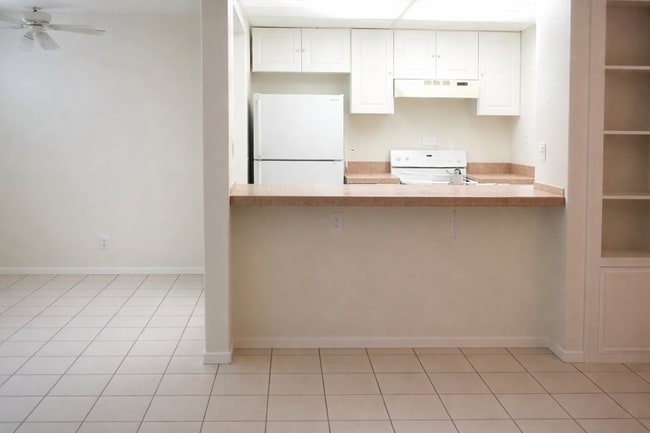 Foto del edificio - 2920 Briarwood Rd