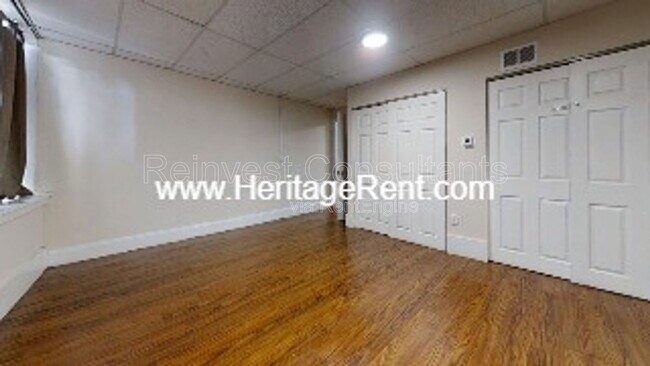 Foto del edificio - 1042 Marshall Ave