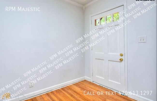 Foto del edificio - 2118 Rosser Terrace