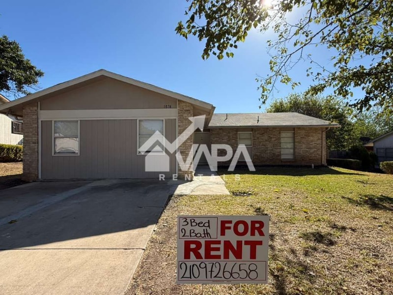Photo - 1074 Honey Tree St (San Antonio, TX)