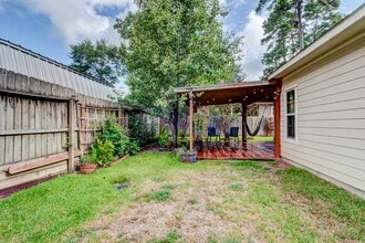 Building Photo - 901 Franconia Dr