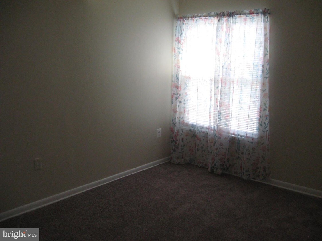 Primary Photo - 3839 St Barnabas Rd