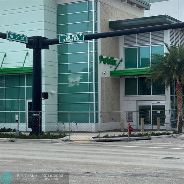 Foto del edificio - 2918 N Ocean Blvd