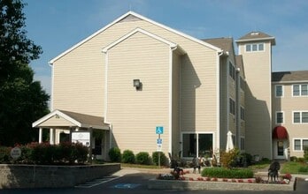 Building Photo - 101 S Columbia St