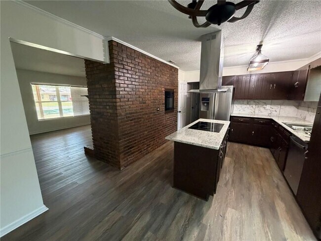 Foto del edificio - 4309 Oak Ridge Bend