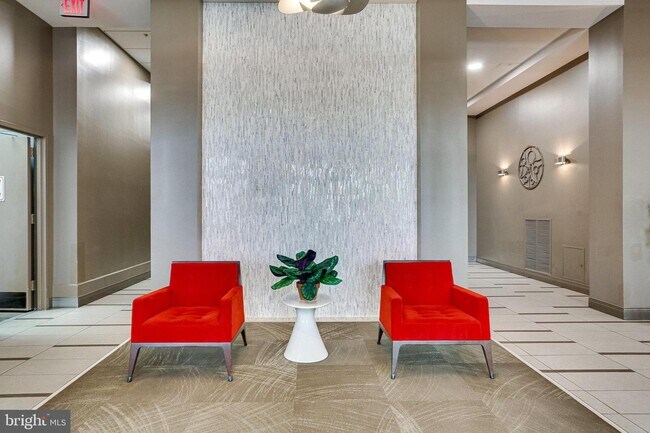 Foto del edificio - 930 Wayne Ave