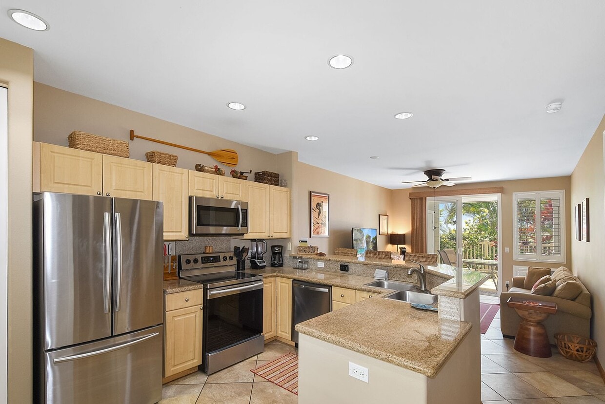 Primary Photo - TURNKEY - LUXURY 2BED/2BA FULLY FURNISHED ...
