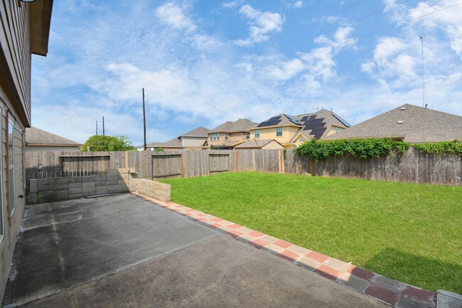 Building Photo - Aldridge Drive, Missouri City, TX 77459 - 4 BR 2.5 BA single-family home