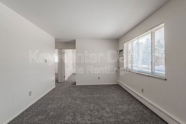 Building Photo - 4588 Everett St