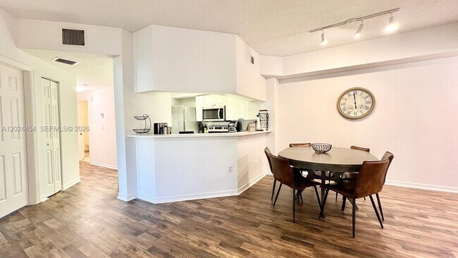Foto del edificio - 2727 Anzio Ct