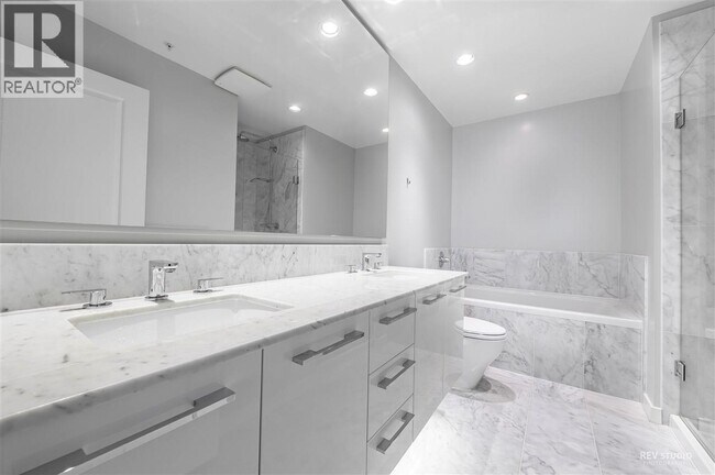 Photo du bâtiment - 5638 Birney Ave