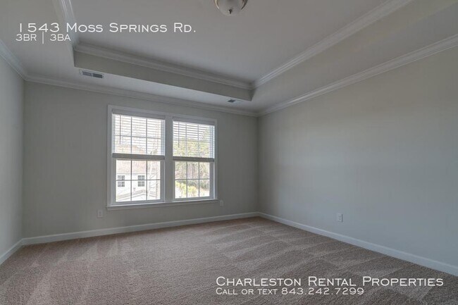 Building Photo - 1543 Moss Spring Rd