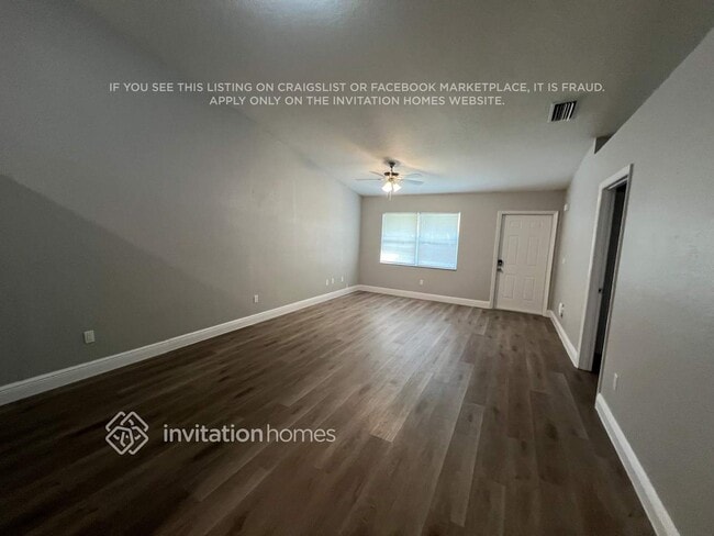 Foto del edificio - 10203 NW 36th St