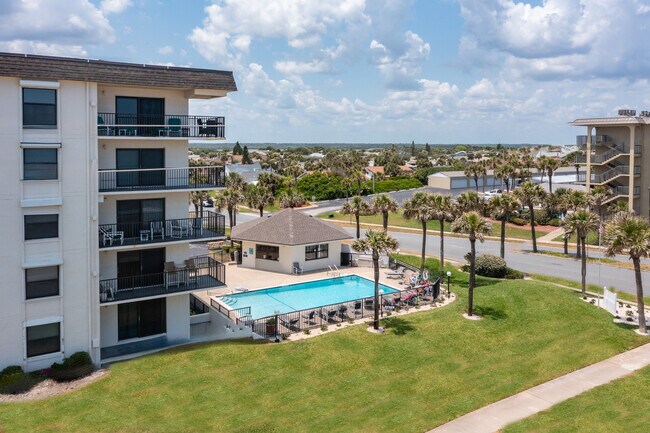 Foto del edificio - 3100 Ocean Shore Blvd