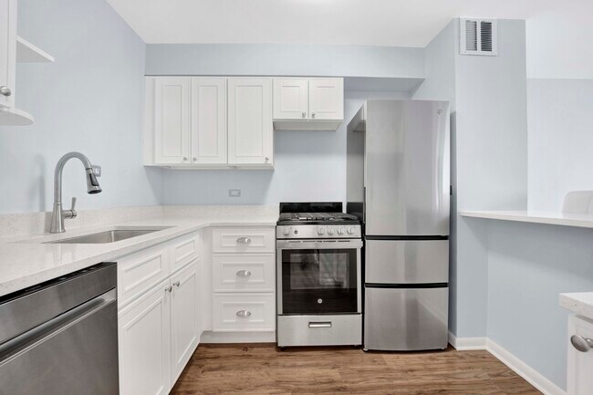 Foto del edificio - 2800 N Lake Shore Dr