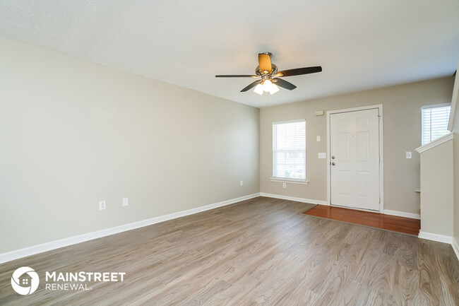 Building Photo - 320 Stewarts Landing Cir