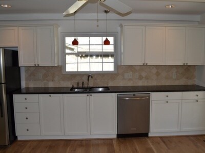 Building Photo - 949 Beech Ln
