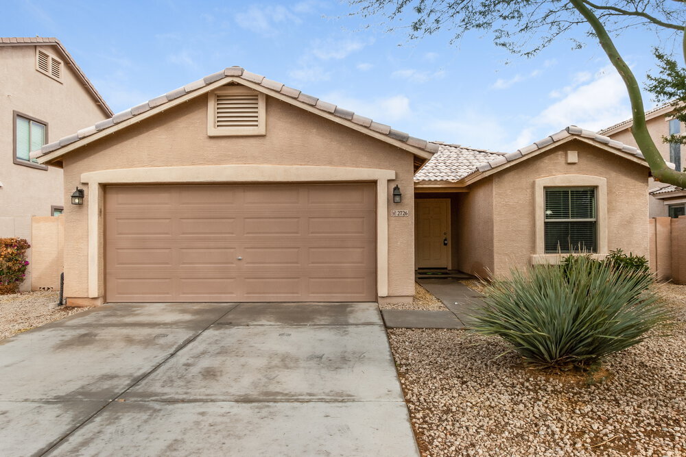 Foto principal - 2726 E Desert Rose Trail