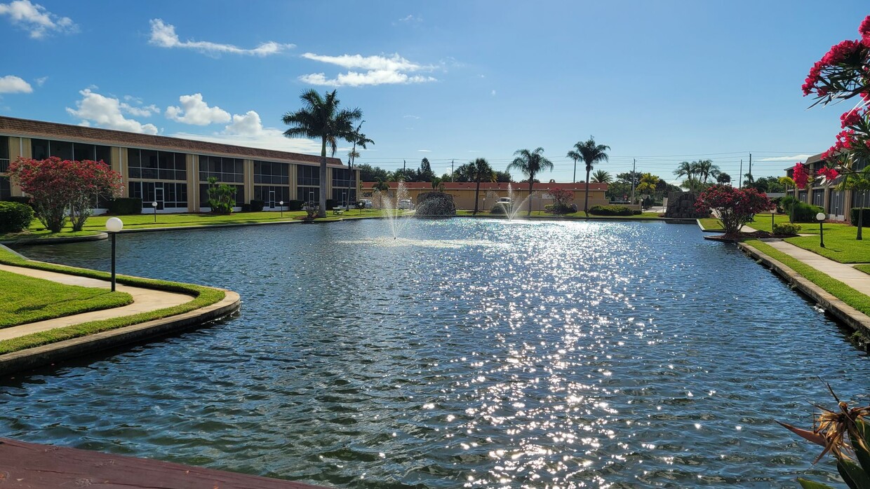 Primary Photo - Best 55+ Complex in Merritt Island 3/2 ope...