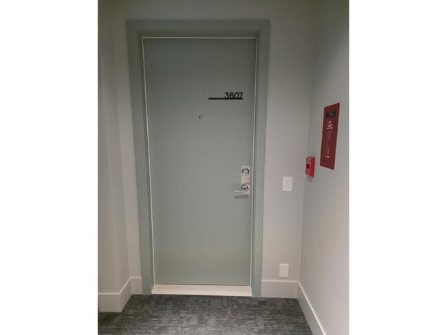 Building Photo - 13573-1398A 98a Ave