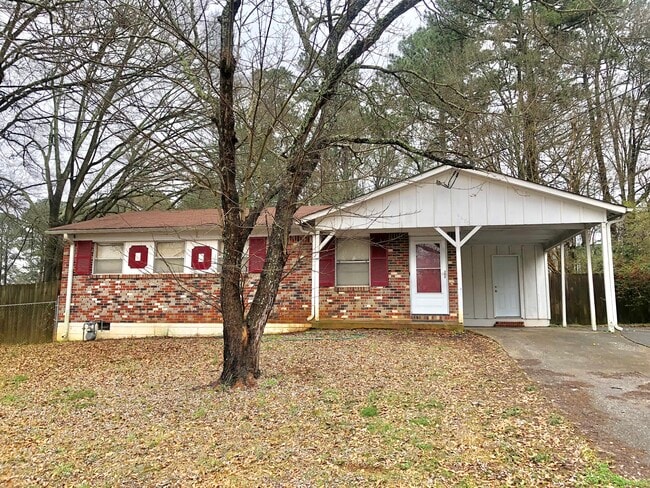 Building Photo - 6650 Westfield Dr