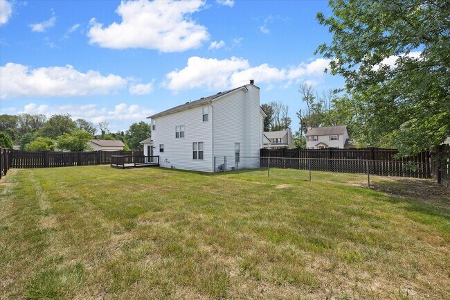 Foto del edificio - 1232 Hillock Ln