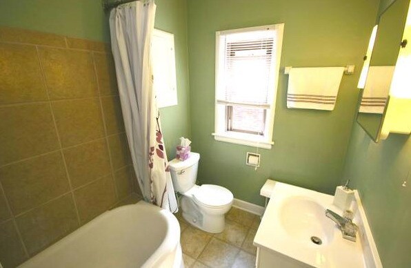Bathroom - 1773 King Ave