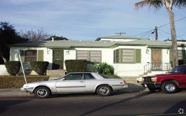 Primary Photo - 1215-1217 30th St