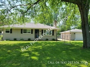 Building Photo - 3111 W Southway Dr