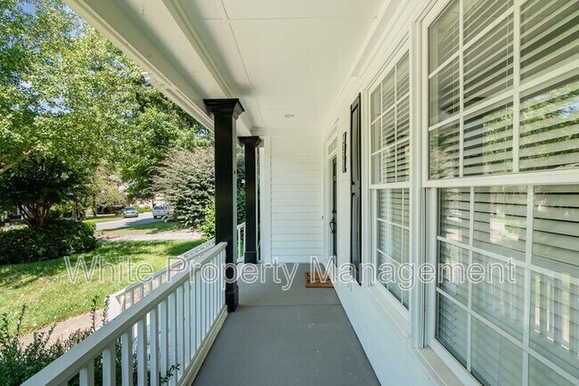 Photo - 4321 Esherwood Ln House