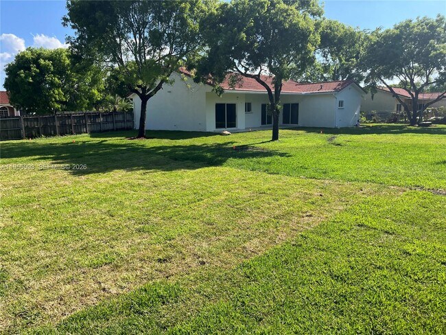 Foto del edificio - 12997 SW 219th Terrace