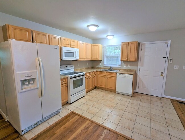 Foto del edificio - 16 Bolin Heights