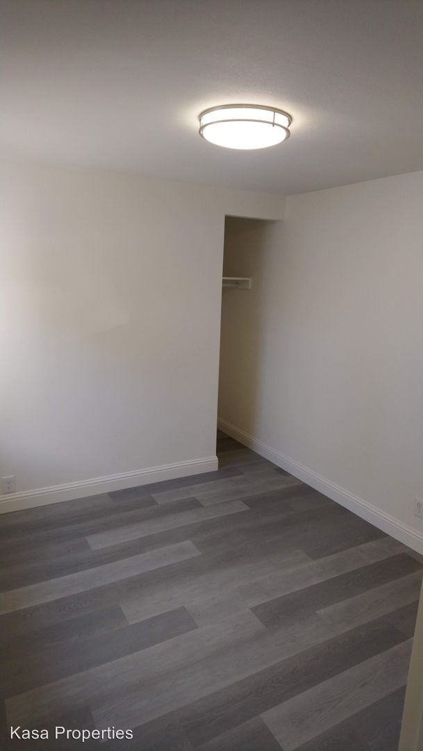 Foto del edificio - 2227 Bonar St