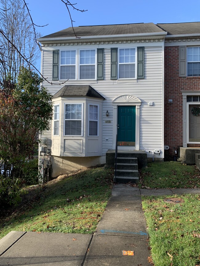 Building Photo - 6511 Kimono Ct