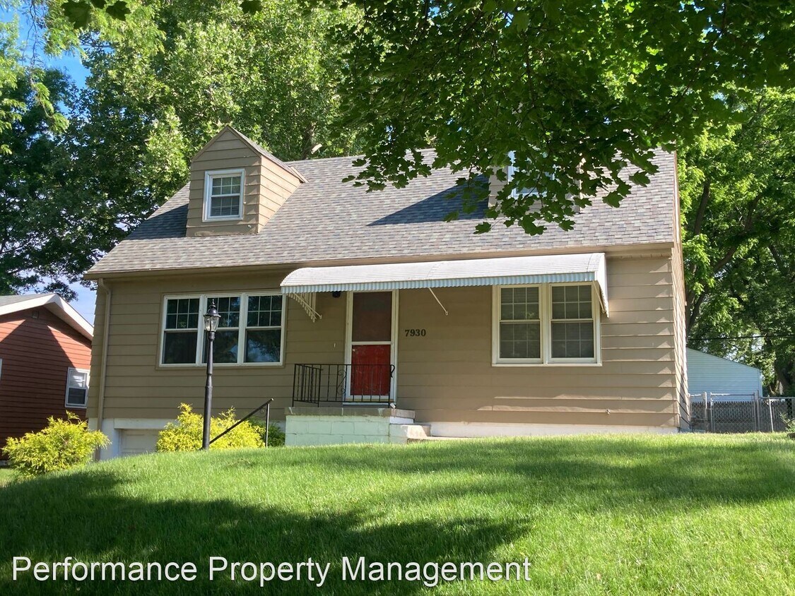 Primary Photo - 3 br, 2 bath House - 7930 Grover Street