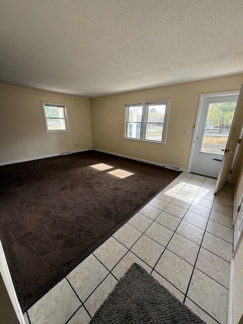 Foto del edificio - 4209 Keener Dr