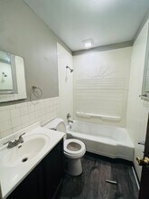 Building Photo - 1704 Farnam St