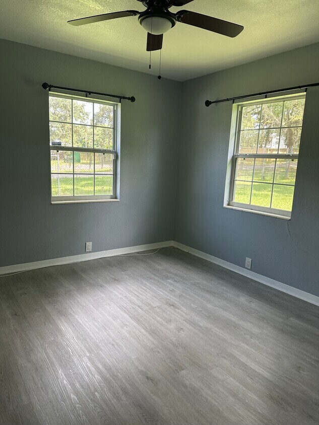 Foto del edificio - 5636 Kennedy Hills Dr