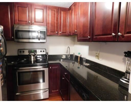 Foto del edificio - 230 Willard St