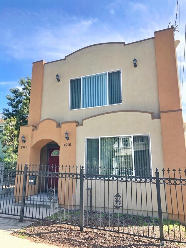 Foto principal - 1912 Berkeley Way