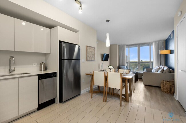 Foto del edificio - 2602 E Hallandale Beach Blvd