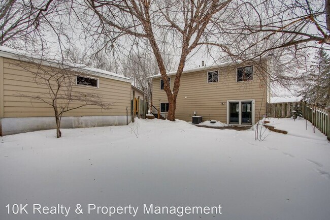 Foto del edificio - 4 br, 2 bath House - 10520 Tamarack Street NW