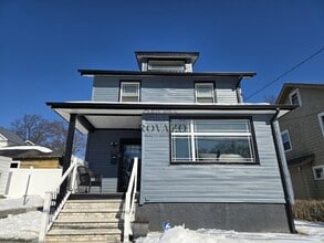 Building Photo - 219 Clark St