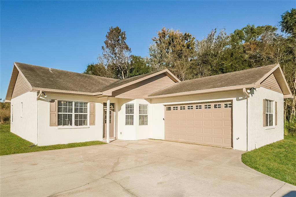 Foto principal - 3300 Hickman Ave