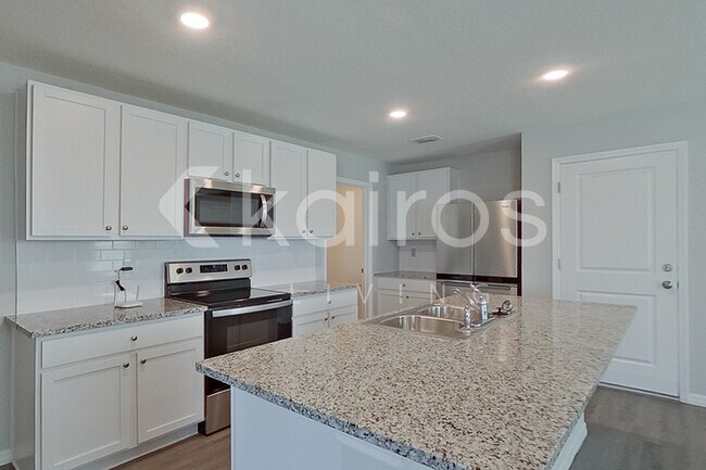 Foto del edificio - 8740 SW 43rd Ter