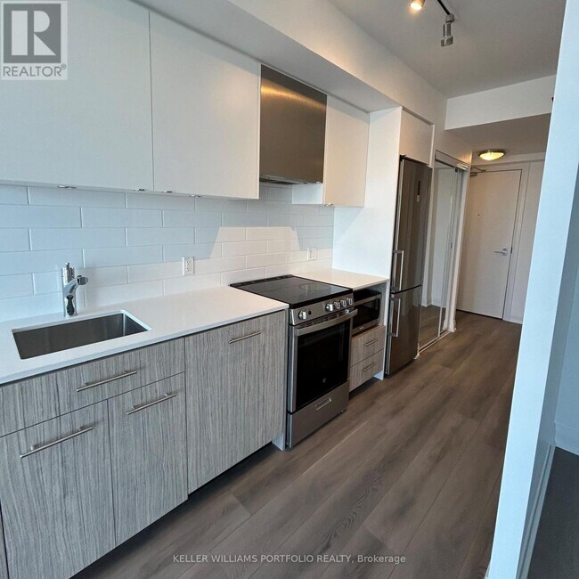 Photo du bâtiment - 251 Jarvis St