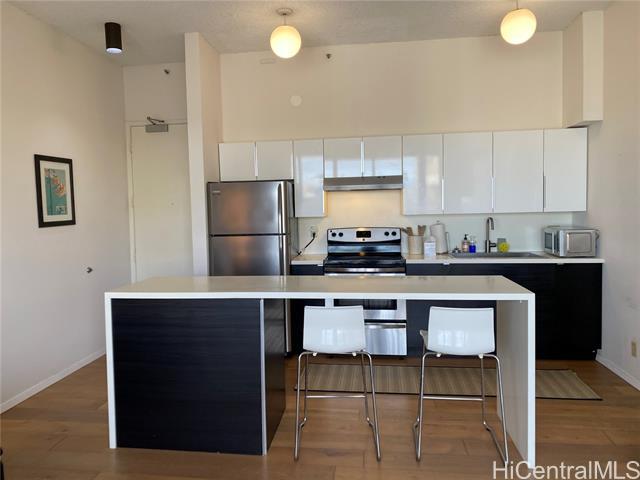 Building Photo - 201 ?Ohua Ave