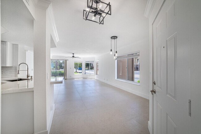 Foto del edificio - 815 Boynton Beach Blvd