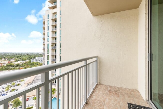 Building Photo - 9055 SW 73rd Ct